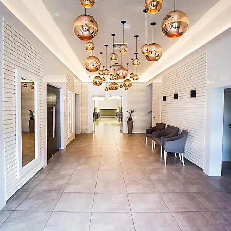 Bialy Dwor 4*