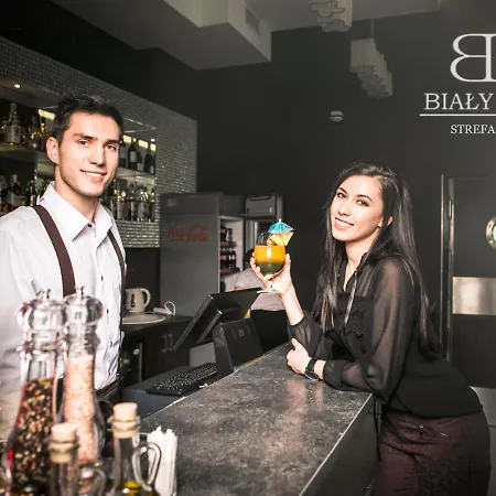 Bed & Breakfast Bialy Dwor 4*