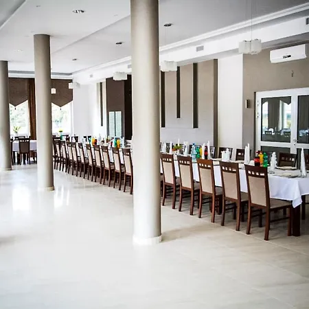 فندق مبيت وإفطار Bialy Dwor Rychwal