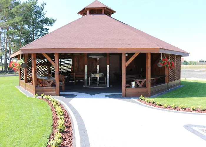 Bed & Breakfast Bialy Dwor Rychwal