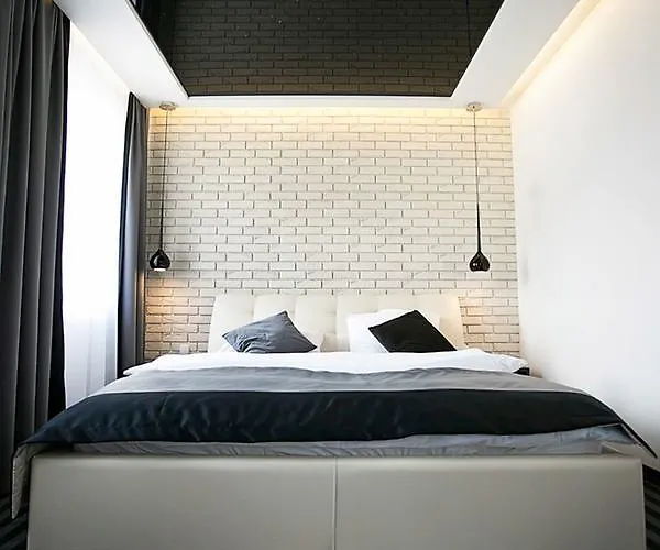 Bialy Dwor فندق مبيت وإفطار