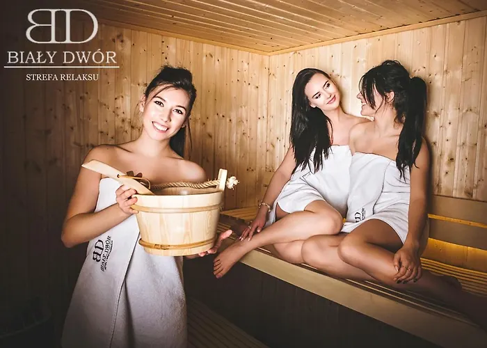 Bed & Breakfast Bialy Dwor 4*