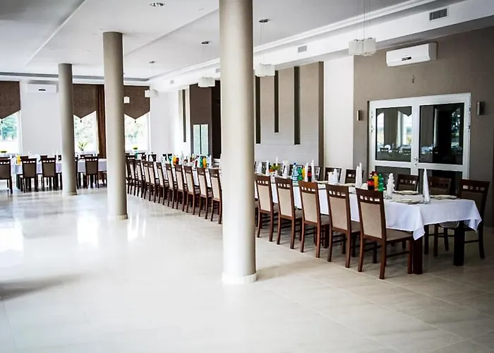 Bed & Breakfast Bialy Dwor Rychwal