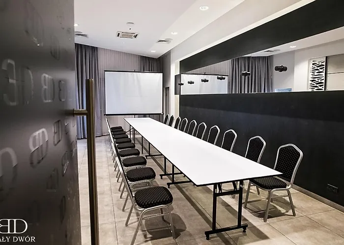 Bialy Dwor فندق مبيت وإفطار Rychwal